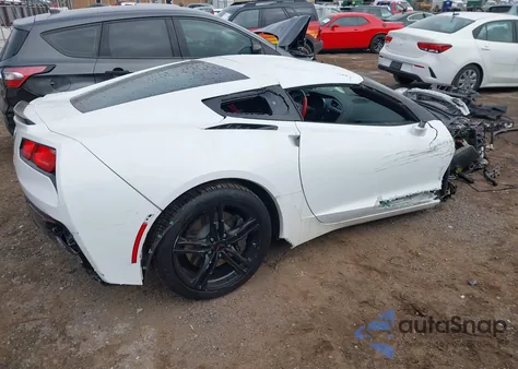 2017 Chevrolet Corvette Stingray из США, поврежденный, VIN 1G1YB2D7XH5103482